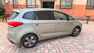 KIA Carens 2015
