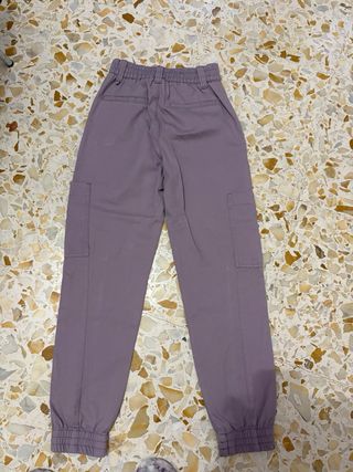 Pantaloni cargo viola Pull&Bear