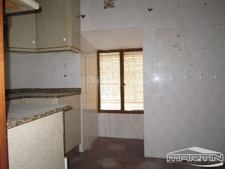 Casa adosada en venta en Baena