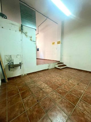 Local comercial en alquiler en Santo Domingo y San Martín  en Huesca