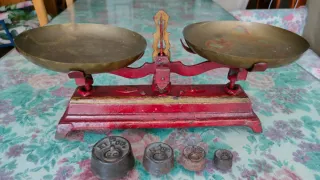Balanza cocina vintage con pesas