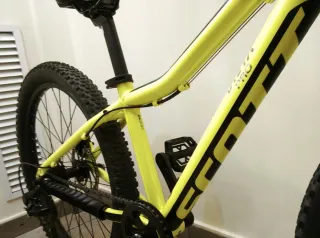 Bicicleta Scott Scale 24 Disc Niños