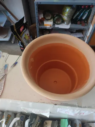 Maceta de barro terracota