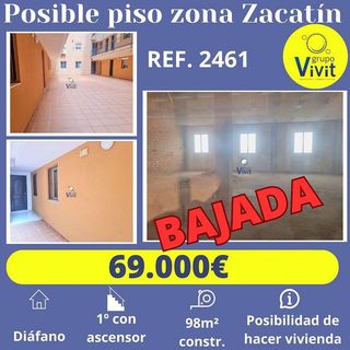 Local comercial en venta en La Paz en Alcalá de Guadaira