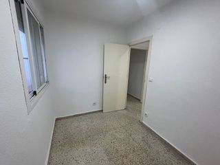 Piso en alquiler en Santa Rosa - Valdeolleros en Córdoba
