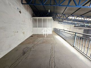 Nave industrial en venta en Loja