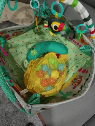 Parque de juegos para bebé