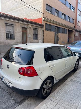 Volkswagen Golf 2008