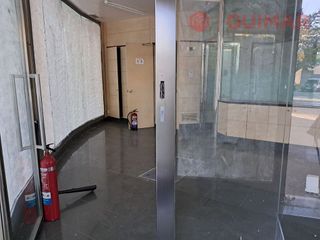 Local comercial en venta en Can Bou en Castelldefels