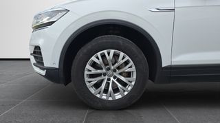 Volkswagen Touareg Pure V6 231 CV 4MO DSG 2020