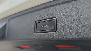 Volkswagen Touareg Pure V6 231 CV 4MO DSG 2020