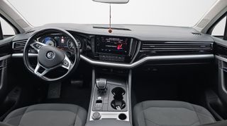 Volkswagen Touareg Pure V6 231 CV 4MO DSG 2020