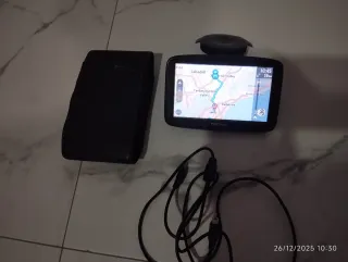 GPS TomTom Europa con funda y cables