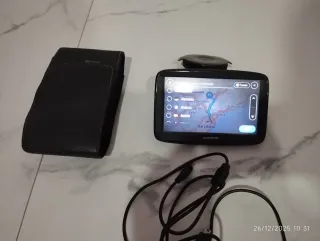 GPS TomTom Europa con funda y cables