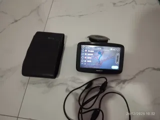 GPS TomTom Europa con funda y cables