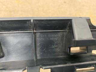 PARRILLA DELANTERA MERCEDES CLASE B (W246)