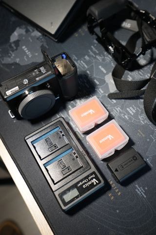 Sony ZV-E10 + SmallRig + BATERÍAS