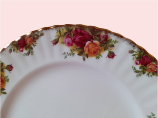4 platos 26 cm Royal Albert Old Country Roses