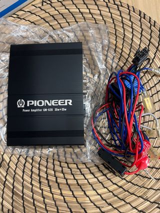 Amplificador Pioneer GM-620