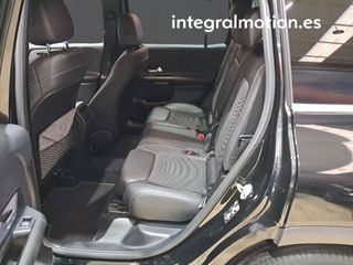 Mercedes GLB 180 d 5d