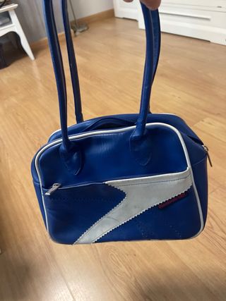 Bolso deportivo Reebok azul y blanco