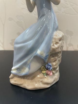 Figura porcelana Jose M. Álvarez Saphir ( Lladro)