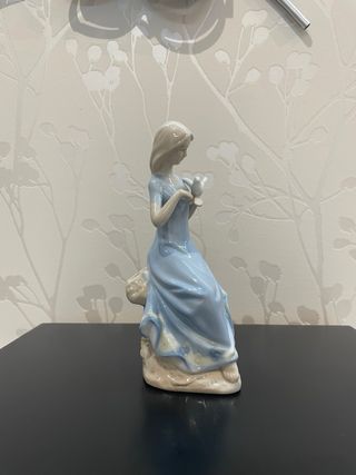 Figura porcelana Jose M. Álvarez Saphir ( Lladro)