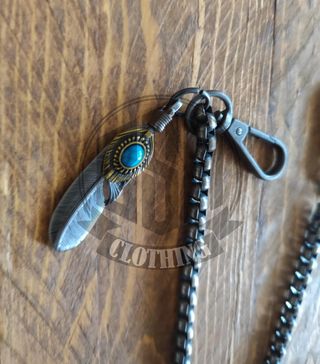 Catena portafoglio con piuma e turchese