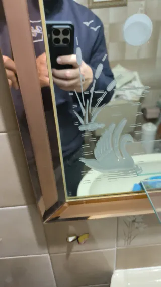 Espejo de baño vintage