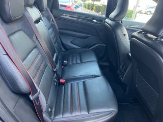 Por 287€ mes Arkana RS Line TCe 140CV EDC Micro Hi