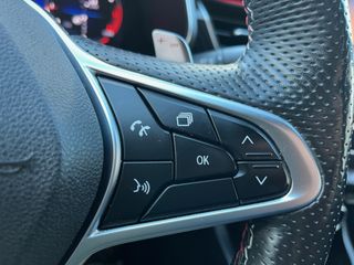 Por 287€ mes Arkana RS Line TCe 140CV EDC Micro Hi