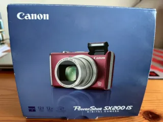 Cámara Digital Canon PowerShot SX200 IS Rosa