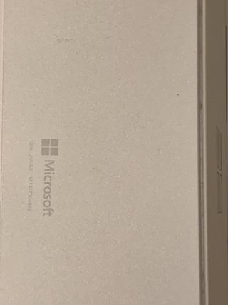 Microsoft Surface Pro 7 256GB - Para Reparar