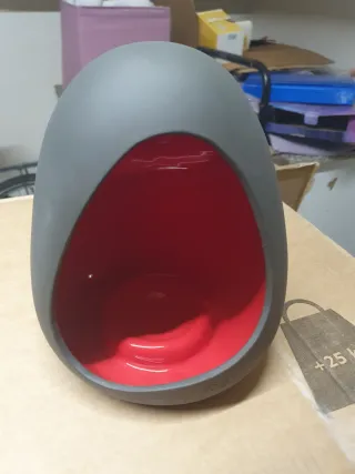 Lámpara Magma Menu Piedra Negra Roja