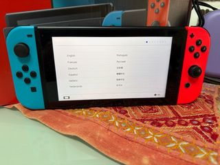 Nintendo Switch Azul y Rojo