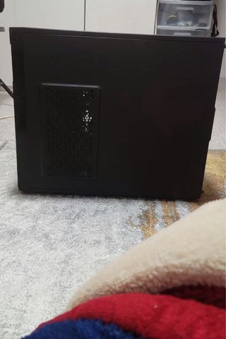 PC Gaming i5 9600K + GTX 1660 + monitor sony 60 hz