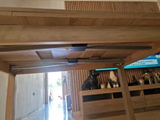 Mesa de comedor extensible de madera