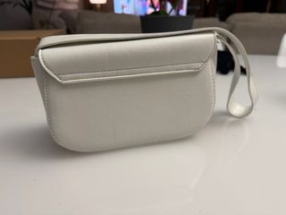 Bolso Diesel Blanco y Plateado