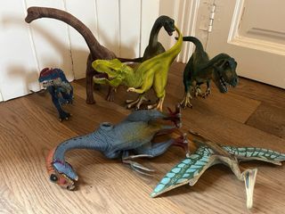 Lote 14 dinosaurios de juguete