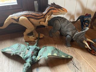 Lote 14 dinosaurios de juguete