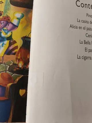 Pinocho ; La casita de chocolate ; Alicia en el...