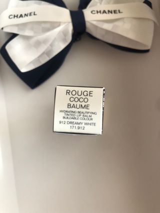 Chanel Rouge Coco Baume 912 Dreamy White