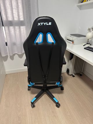 Silla Gaming Xchair Negra, Azul y Blanca