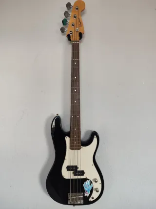 Bajo Eléctrico - Buen Estado