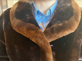 Abrigo Mouton Marrón hecho por sastre