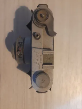 Macchina fotografica vintage Ester