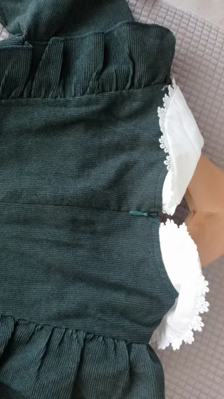 Vestido niña verde con lazo floral