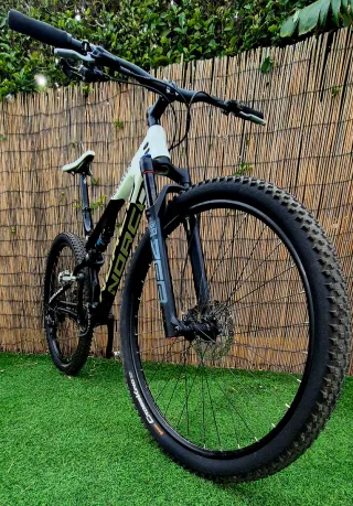 29"Mountain bike full suspensión carbon