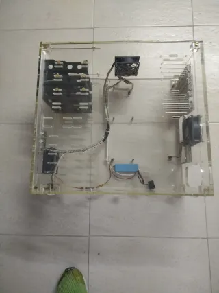 Caja PC Metacrilato Transparente