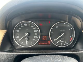 BMW X1 2011 AVERIADO